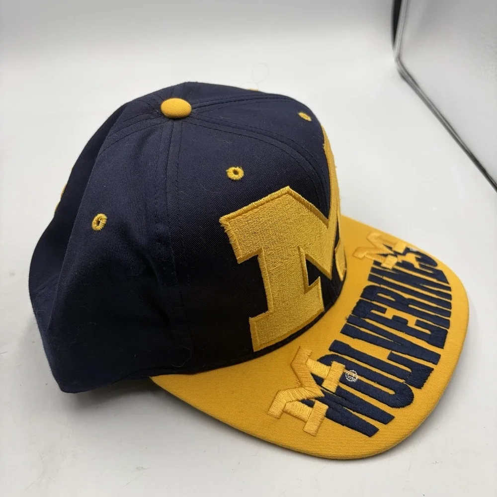 Michigan Wolverines Hat Cap Vtg Early 90s Original NCAA  NOS Rare HTF Headmaster